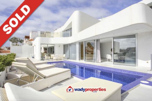 villa for sale in la caleta by wady properties