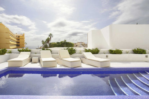 villa flamingo pool 2