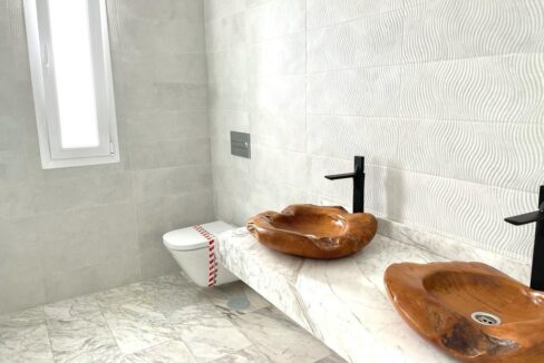 villas francia bathroom