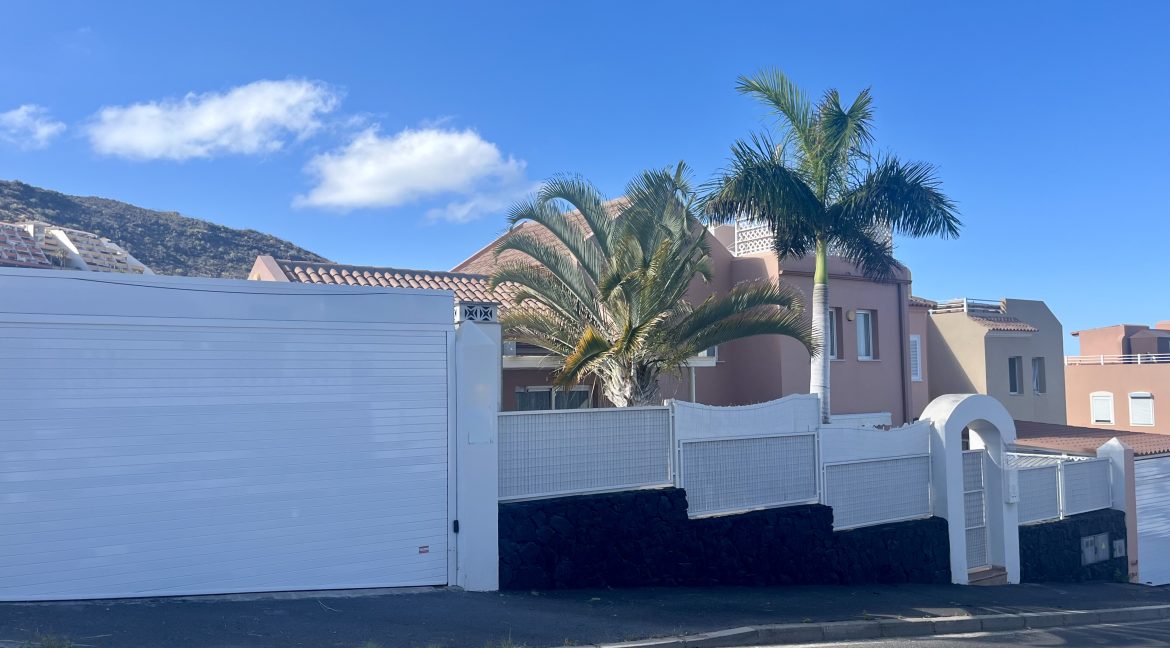 129311-townhouse---half-house-el-madro├▒al-adeje-5657vjr-vym-canarias-c7af95d0dc