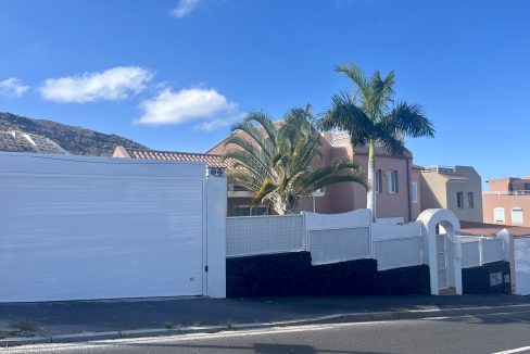 129311-townhouse---half-house-el-madro├▒al-adeje-5657vjr-vym-canarias-c7af95d0dc