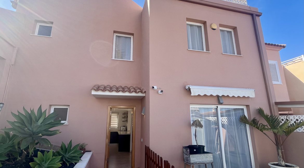 129312-townhouse---half-house-el-madro├▒al-adeje-5657vjr-vym-canarias-94d65d017e