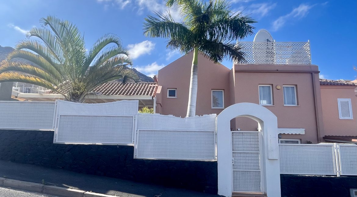 129313-townhouse---half-house-el-madro├▒al-adeje-5657vjr-vym-canarias-aa62534fc7