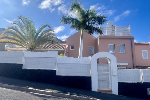 129313-townhouse---half-house-el-madro├▒al-adeje-5657vjr-vym-canarias-aa62534fc7