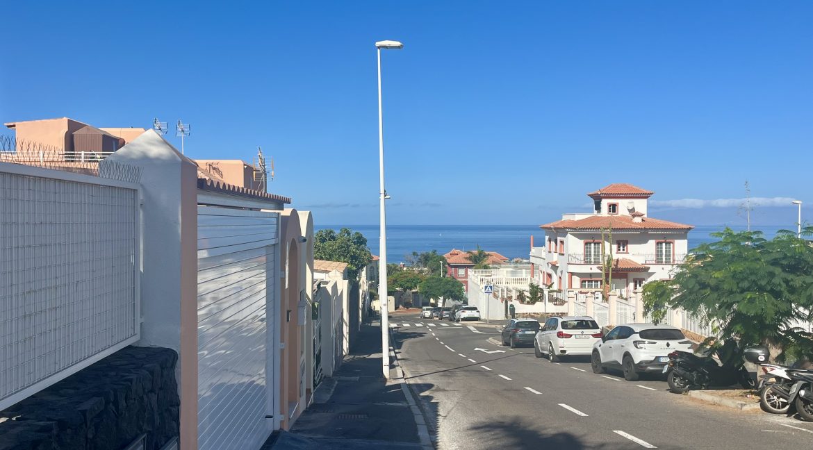 129317-townhouse---half-house-el-madro├▒al-adeje-5657vjr-vym-canarias-3a743a3876