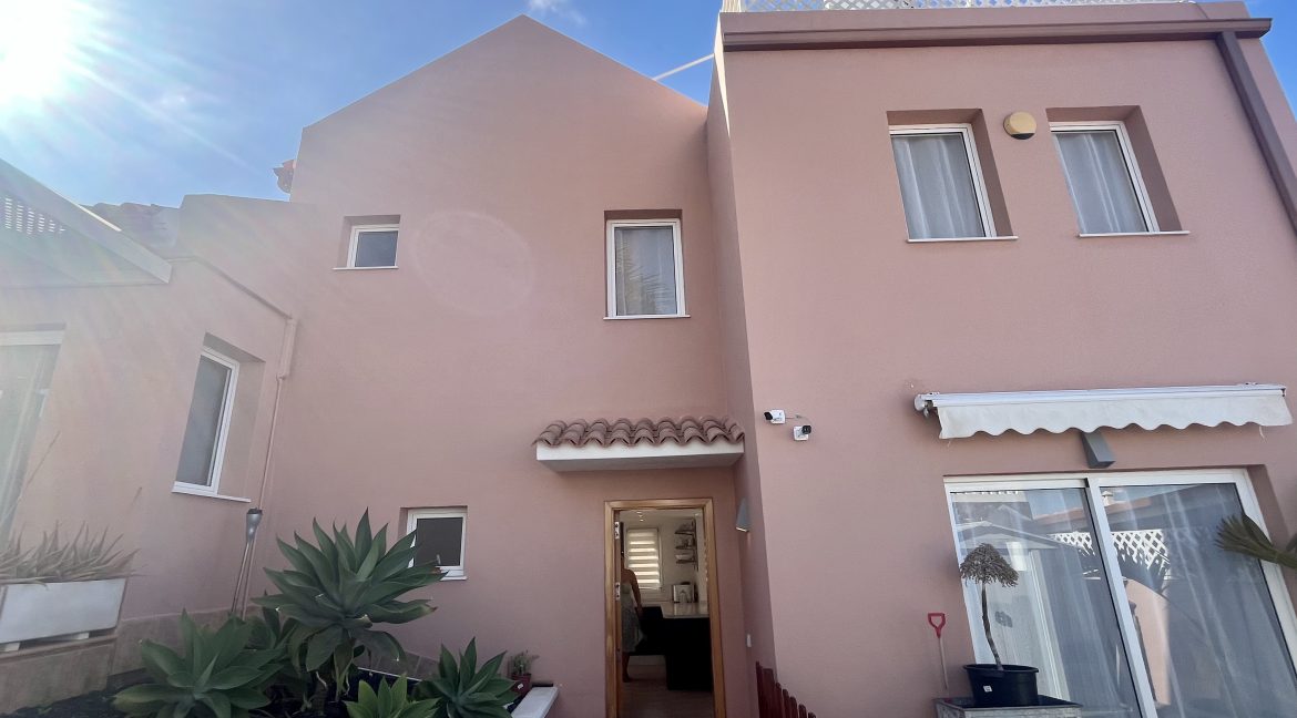 129320-townhouse---half-house-el-madro├▒al-adeje-5657vjr-vym-canarias-e27bcdbecd