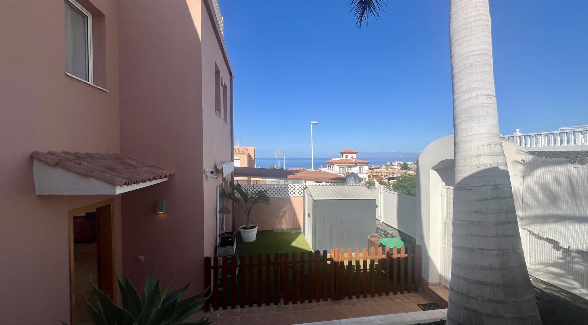 129326-townhouse---half-house-el-madro├▒al-adeje-5657vjr-vym-canarias-da0d9a2763