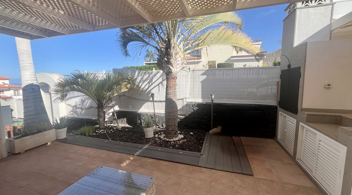129331-townhouse---half-house-el-madro├▒al-adeje-5657vjr-vym-canarias-cce4aa502f