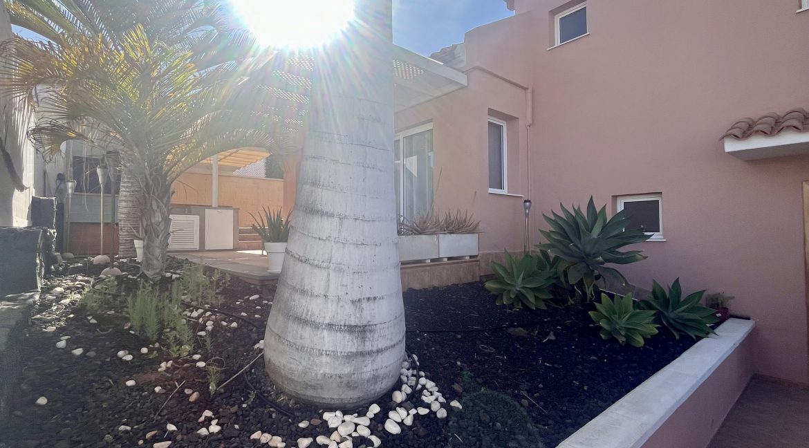 129335-townhouse---half-house-el-madro├▒al-adeje-5657vjr-vym-canarias-c7cb89247b