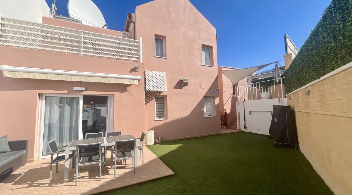 129350-townhouse---half-house-el-madro├▒al-adeje-5657vjr-vym-canarias-b3c91e8e79