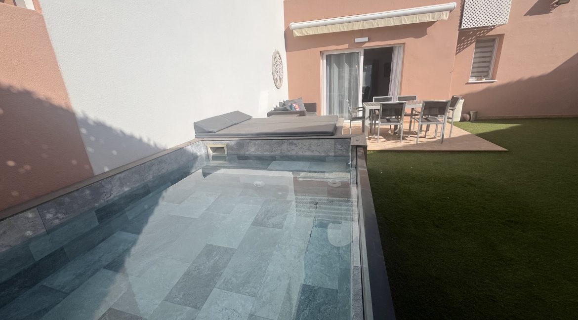 129351-townhouse---half-house-el-madro├▒al-adeje-5657vjr-vym-canarias-e1dcc5ef17