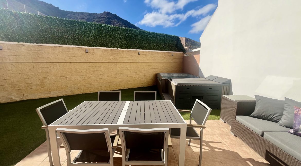 129354-townhouse---half-house-el-madro├▒al-adeje-5657vjr-vym-canarias-334891019f