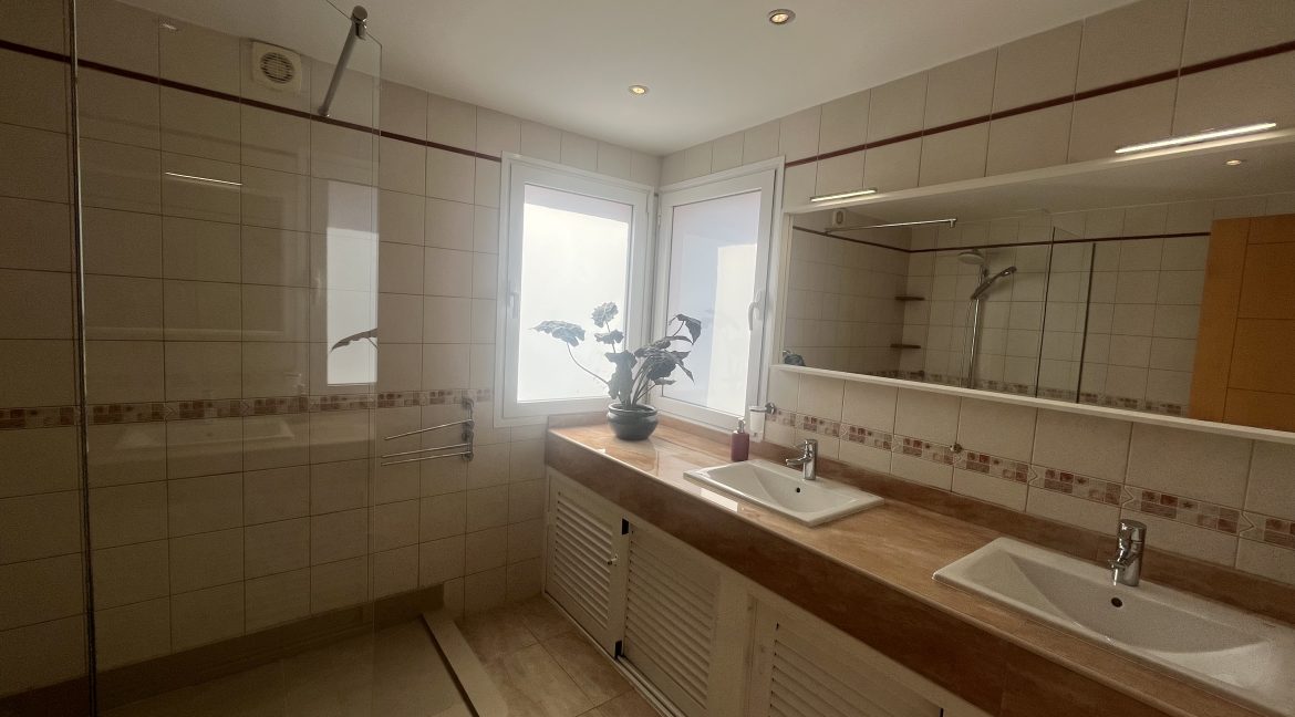 129356-townhouse---half-house-el-madro├▒al-adeje-5657vjr-vym-canarias-97f503e893